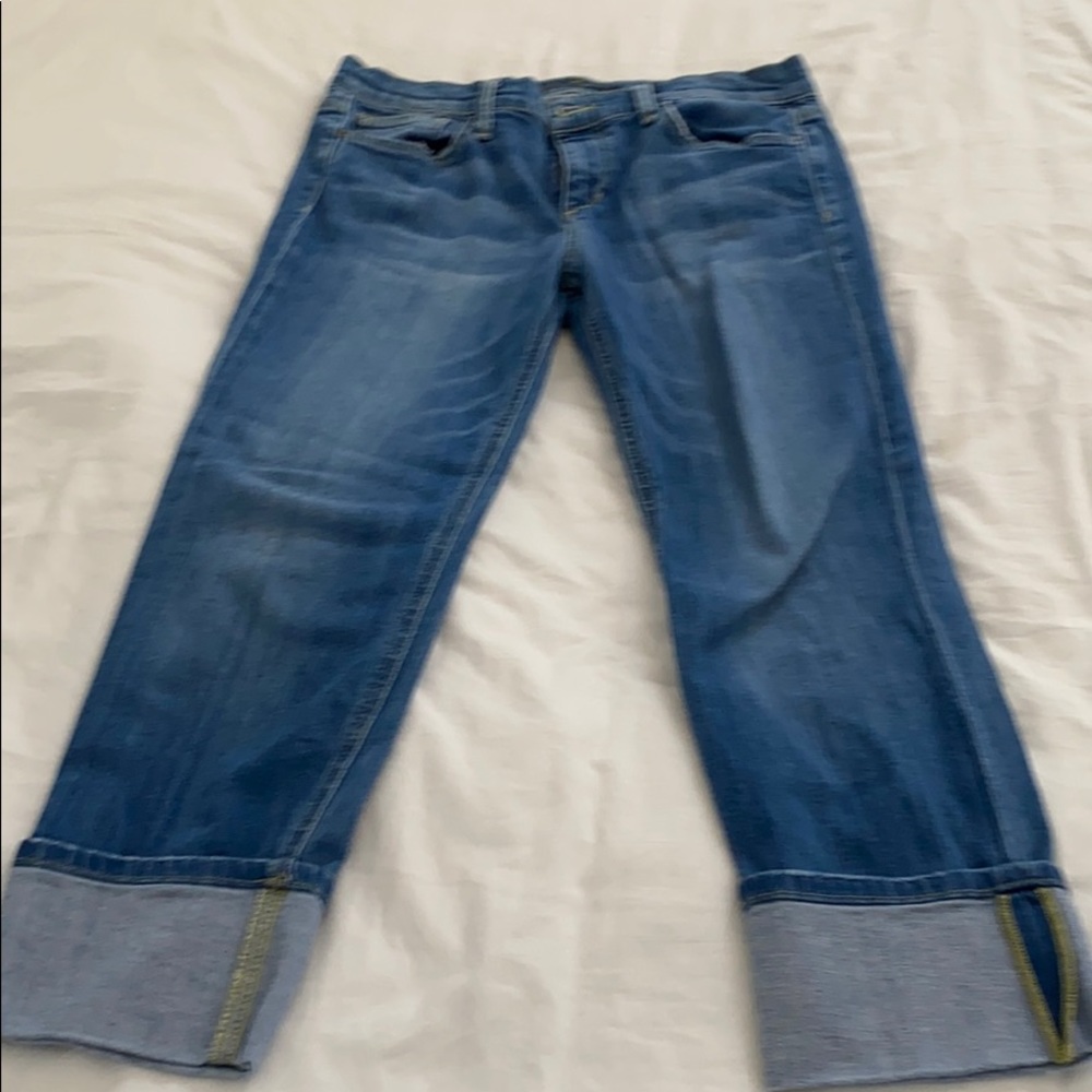 Joe’s Jeans. Cropped with cuff. Size 28